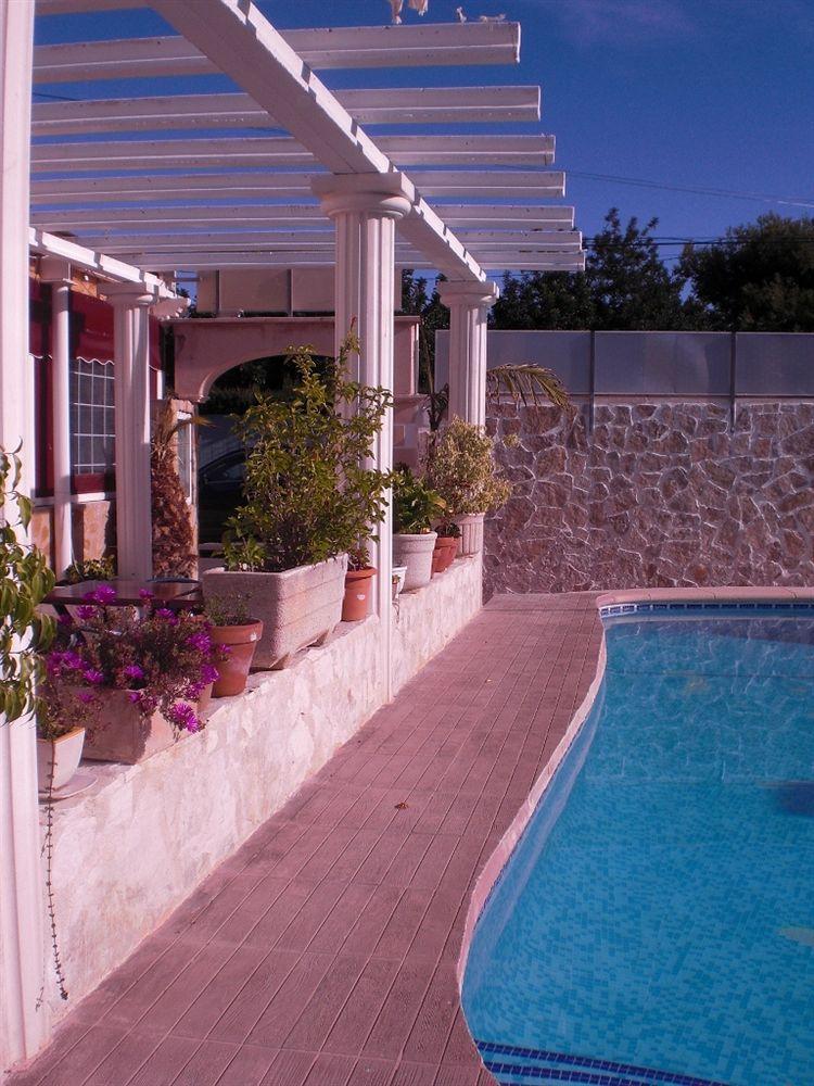 Hostal La Paloma I Calp Exterior foto