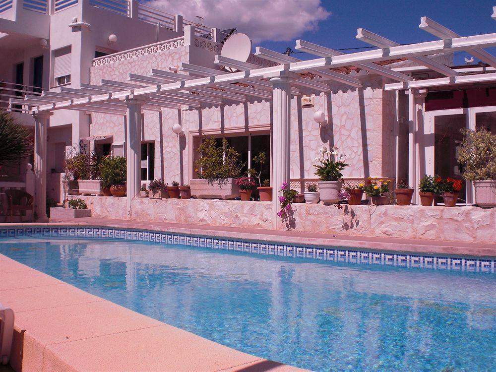 Hostal La Paloma I Calp Exterior foto
