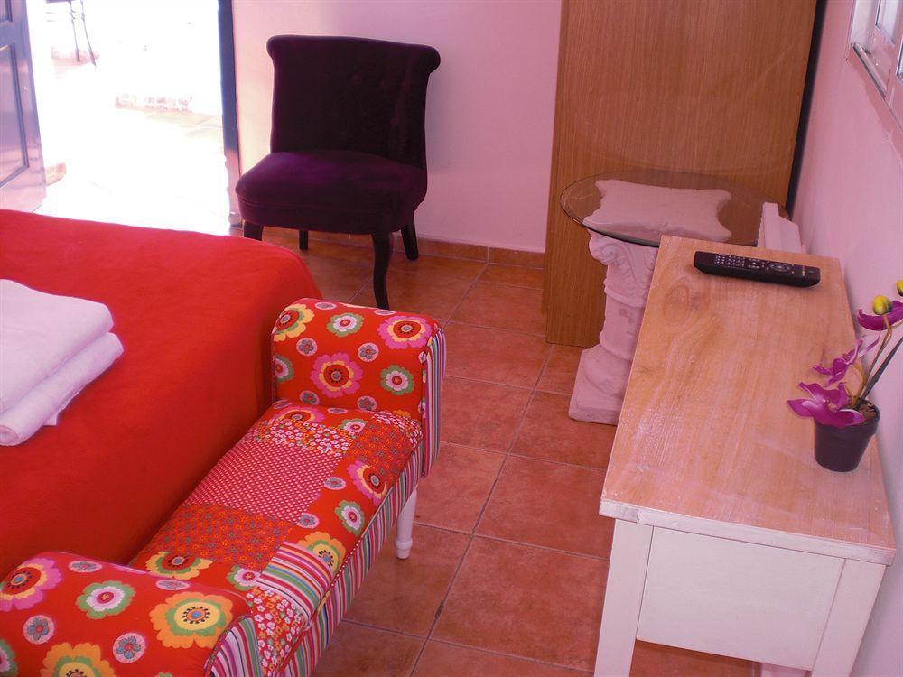 Hostal La Paloma I Calp Exterior foto
